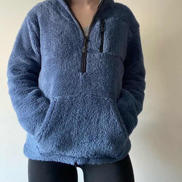 PINK Sherpa Quarter Zip - Picture 2 of 7